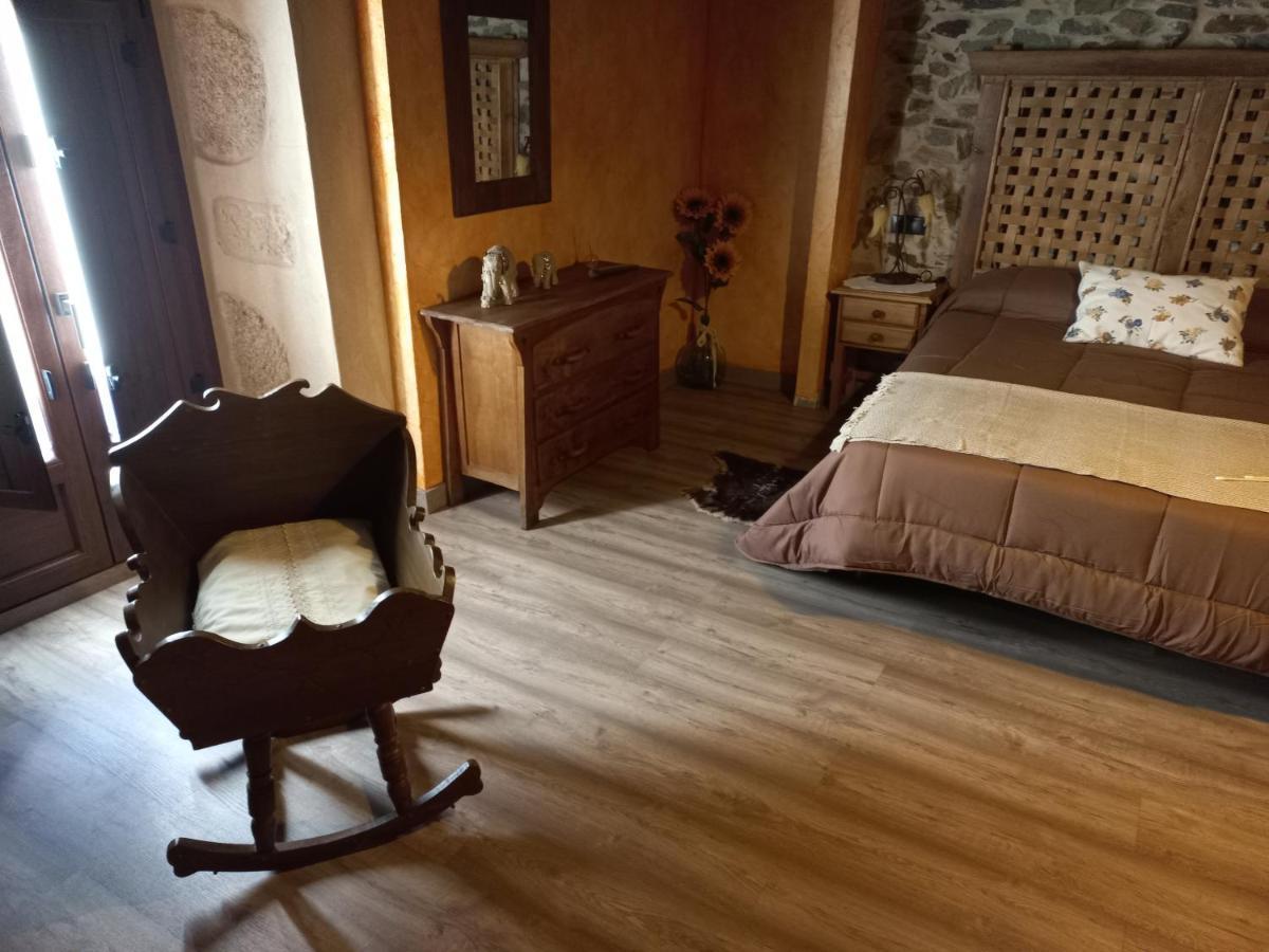 Santibanez el Bajo Casa Rural La Moraquintanaヴィラ エクステリア 写真