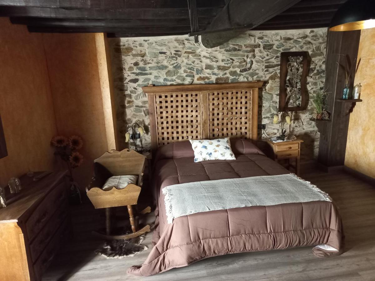 Santibanez el Bajo Casa Rural La Moraquintanaヴィラ エクステリア 写真